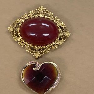 Vintage brooches in great condition